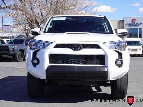 Used 2022 Toyota 4Runner TRD Off-Road Premium w/ Moonroof Package image 18