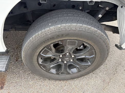 Used 2023 Ford F150 Platinum w/ Equipment Group 701A High AWD/4WD image 10