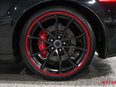 Used 2012 Chevrolet Corvette Grand Sport w/ 3LT Preferred Equipment Group RWD image 10