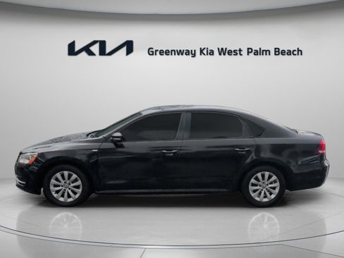 Used 2015 Volkswagen Passat 1.8T Wolfsburg Edition image 5