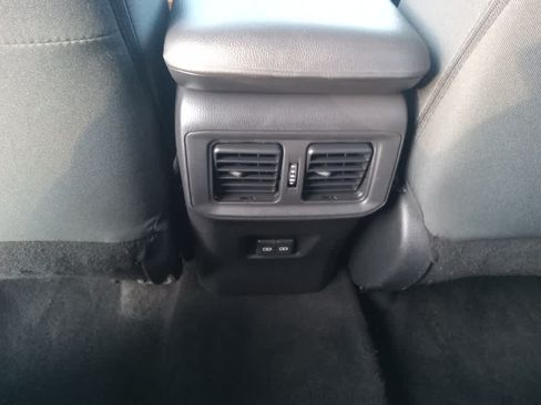 Used 2023 Toyota RAV4 XLE AWD/4WD image 26