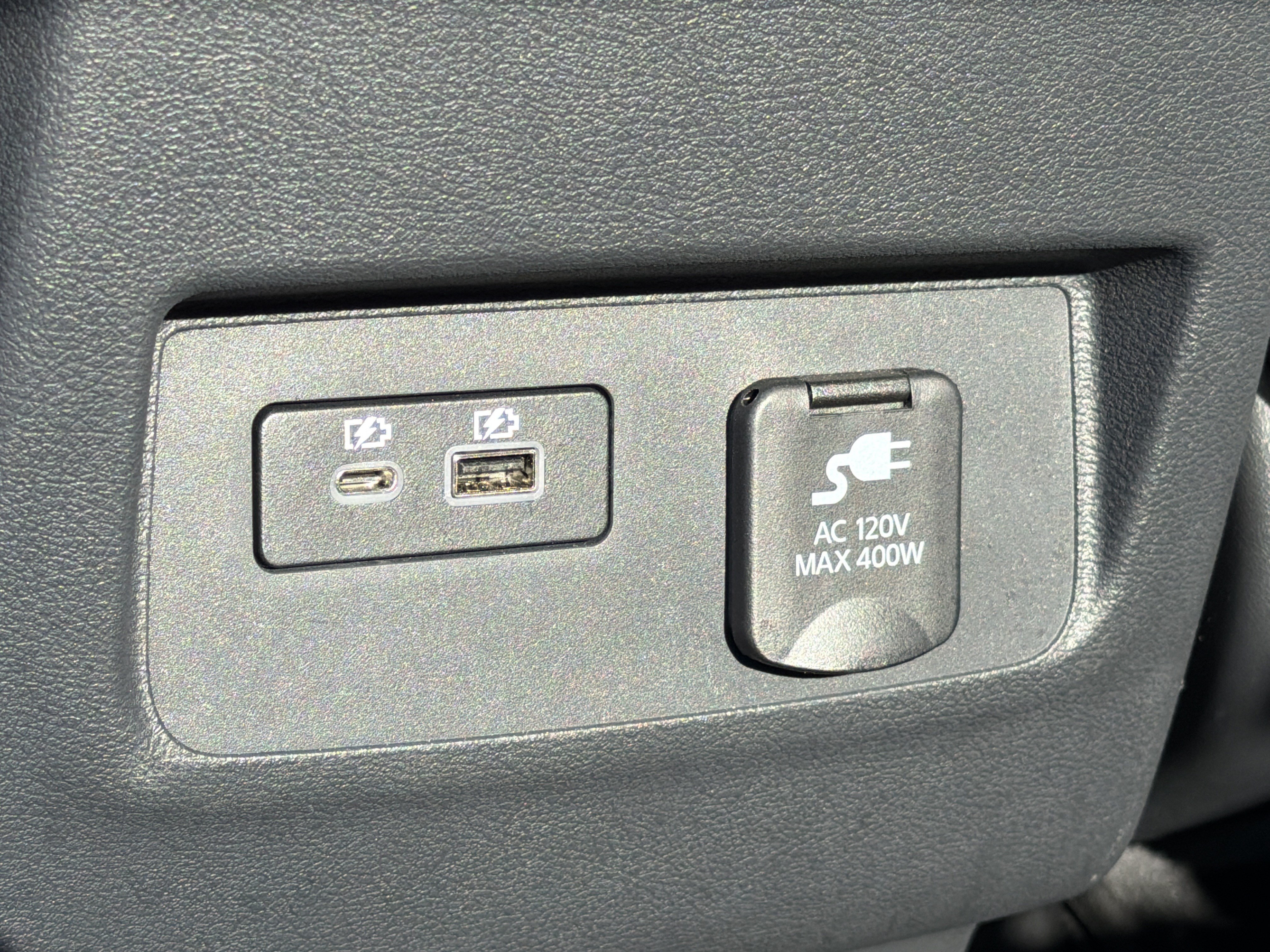 Used 2025 Nissan Frontier SV w/ SV Convenience Package RWD image 18