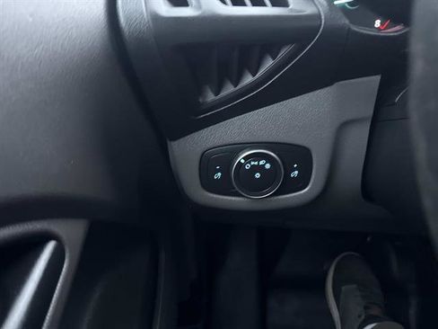 Certified 2020 Ford Transit Connect XL image 27