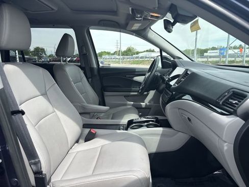 Used 2022 Honda Pilot Touring image 23