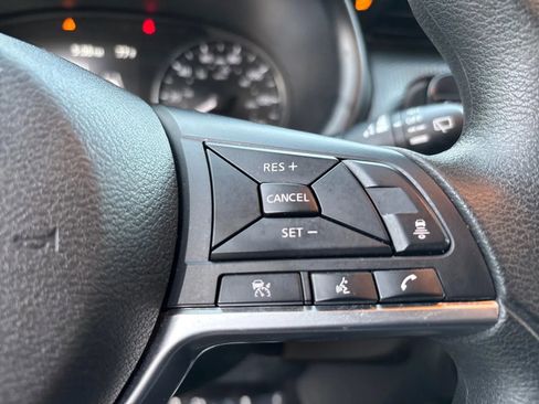 Used 2024 Nissan Kicks SV FWD image 15