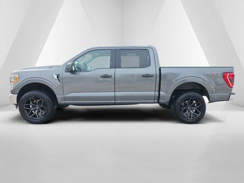 Used 2021 Ford F150 XLT w/ Equipment Group 301A Mid image 8