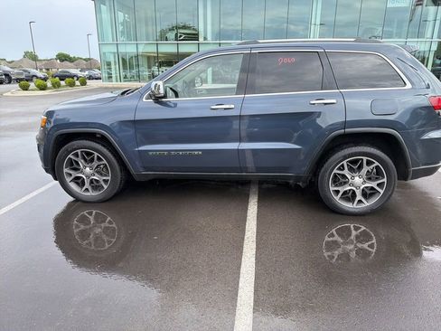 Used 2020 Jeep Grand Cherokee Limited w/ Luxury Group II AWD/4WD image 12
