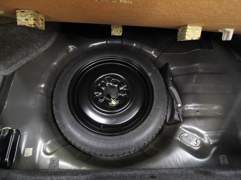 Used 1992 Nissan Maxima SE image 27