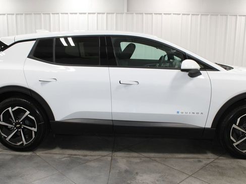 New 2026 Chevrolet Equinox EV LT image 11