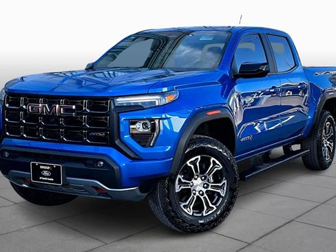 Used 2024 GMC Canyon AT4 w/ AT4 Premium Package image 34