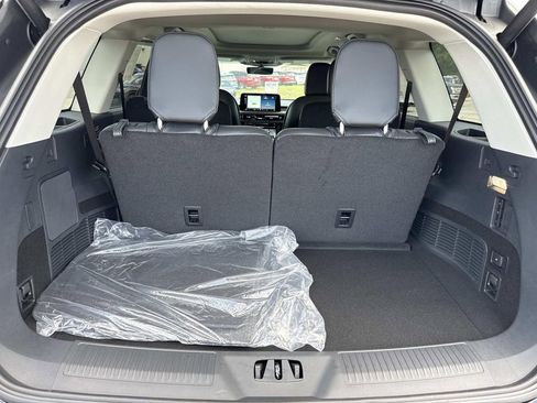 New 2026 Lincoln Aviator AWD w/ Jet Appearance Package image 11