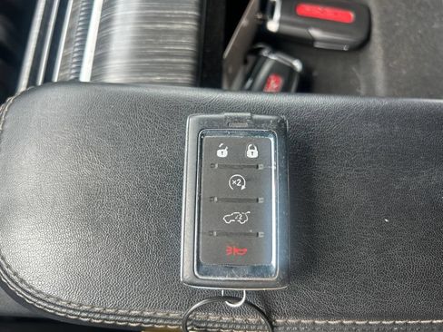 Used 2024 Jeep Wagoneer L Series II w/ Flexible Seating Group AWD/4WD image 22