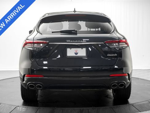 Used 2022 Maserati Levante GT AWD/4WD image 6