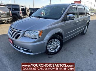 Used 2015 Chrysler Town & Country Limited video 1