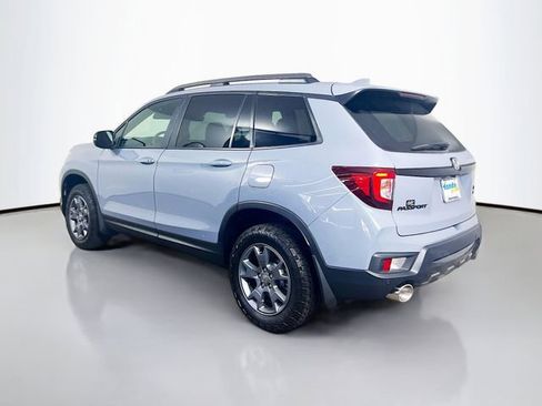 Used 2024 Honda Passport TrailSport image 7