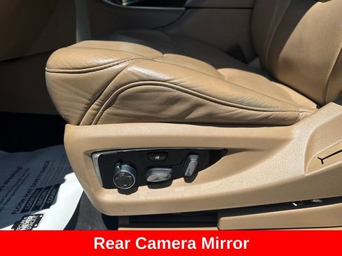 Used 2019 Cadillac Escalade ESV Platinum AWD/4WD image 41