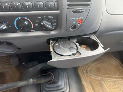 Used 2003 Ford F150 XL RWD image 21