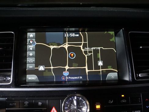 Used 2016 Kia K900 Luxury RWD image 15