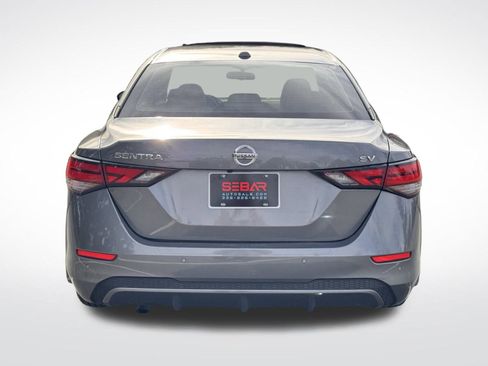 Used 2022 Nissan Sentra SV w/ SV Premium Package image 10