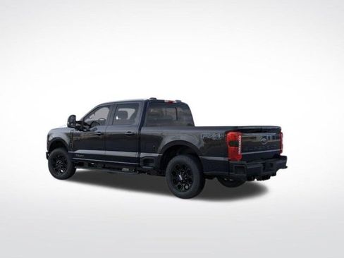 New 2026 Ford F250 Lariat w/ Black Appearance Package AWD/4WD image 6