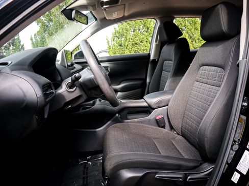 Certified 2023 Honda HR-V LX image 17