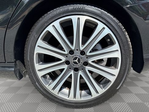 Used 2018 Mercedes-Benz CLA 250 4MATIC image 29