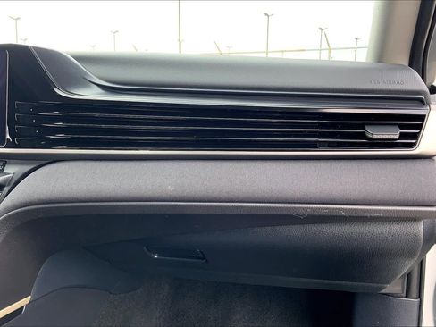 Used 2026 Toyota Camry LE FWD image 18