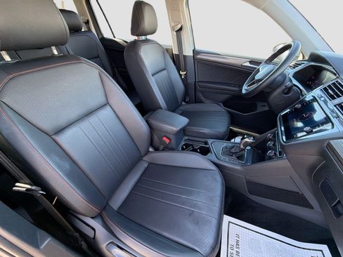 Used 2024 Volkswagen Tiguan Wolfsburg Edition image 15