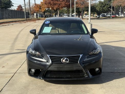 Used 2015 Lexus IS 250 image 4
