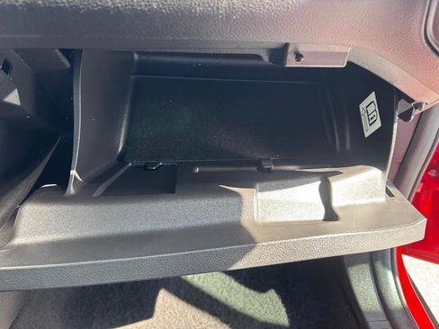 Used 2016 Ford Focus SE w/ Equipment Group 201A image 33