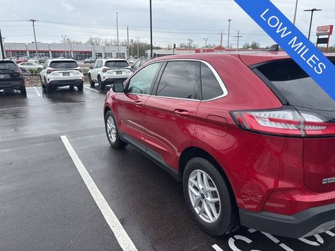 Used 2022 Ford Edge SEL w/ Convenience Package AWD/4WD image 6