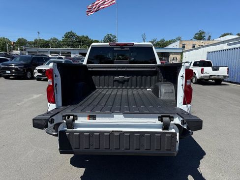 New 2026 Chevrolet Silverado 1500 ZR2 w/ LPO, Dark Essentials Package AWD/4WD image 26