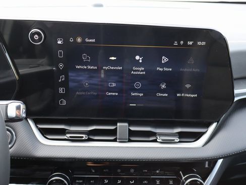 New 2026 Chevrolet Equinox LT w/ Convenience Package II image 9