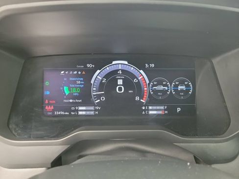 Used 2024 Toyota Tundra Platinum AWD/4WD image 25