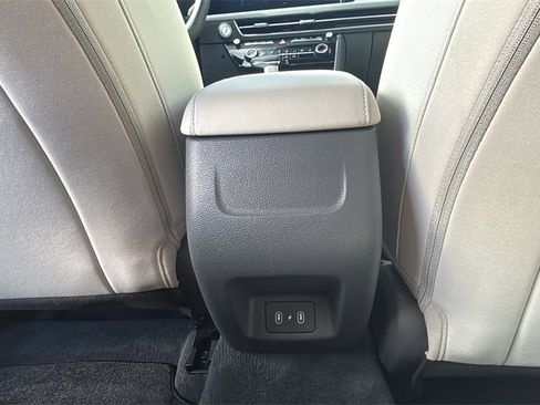 Certified 2025 Hyundai Sonata SE image 30