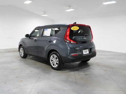 Used 2020 Kia Soul LX image 7