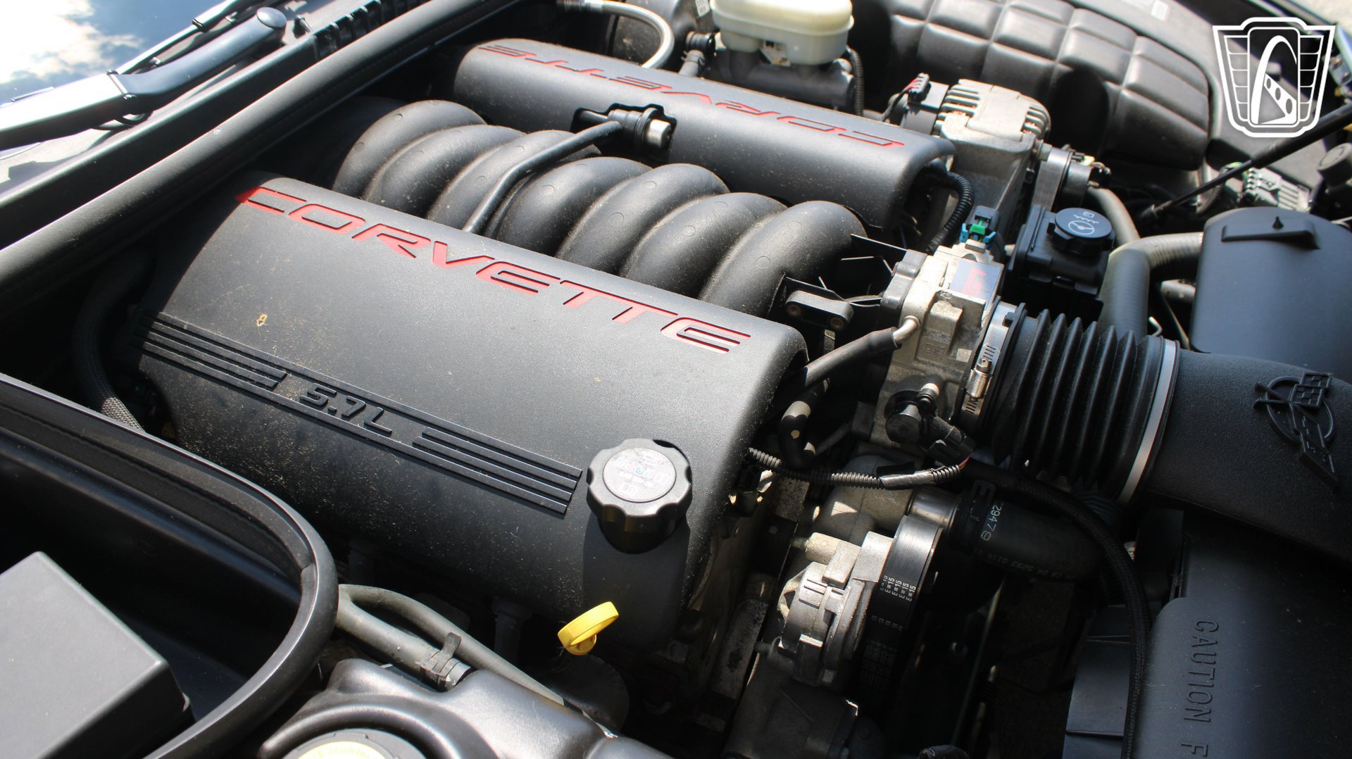Used 2004 Chevrolet Corvette Convertible w/ Preferred Equipment Group RWD image 10