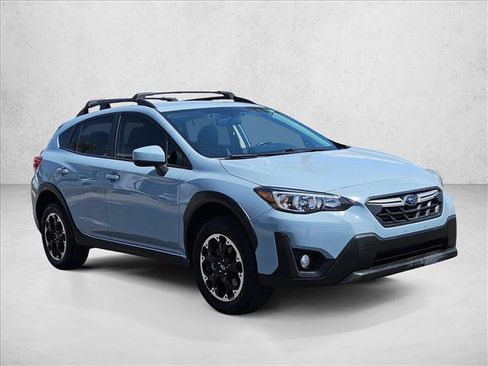 Used 2022 Subaru Crosstrek 2.0i Premium AWD/4WD image 3