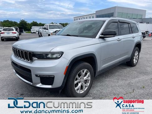 Used 2023 Jeep Grand Cherokee L Limited AWD/4WD image 1