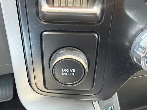 Used 2024 Ford F150 XLT w/ Equipment Group 302A MID RWD image 33