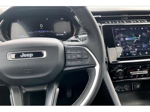 Used 2024 Jeep Grand Cherokee Laredo X w/ Luxury Tech Group I image 26
