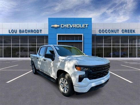 New 2025 Chevrolet Silverado 1500 Custom image 2