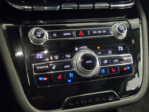 Used 2020 Lincoln Corsair Reserve w/ Equipment Group 201A image 21