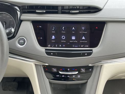 Certified 2025 Cadillac XT5 Premium Luxury w/ LPO, Floor Liner Package image 13