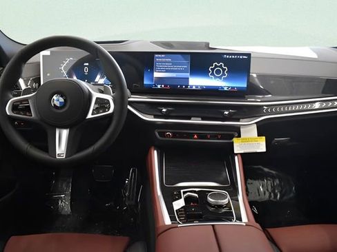 New 2027 BMW X6 xDrive40i w/ Premium Package AWD/4WD image 5