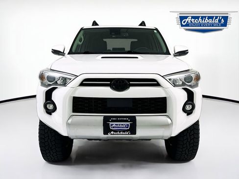 Used 2021 Toyota 4Runner TRD Off-Road Premium image 2