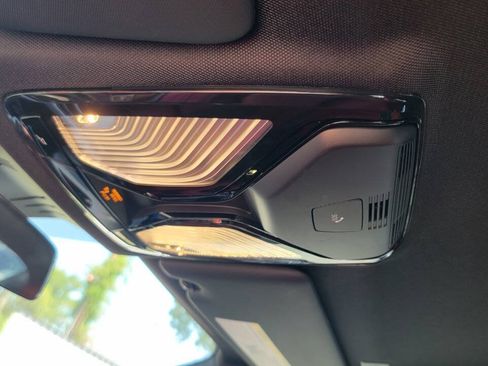 Used 2024 BMW M4 xDrive Competition AWD/4WD image 39
