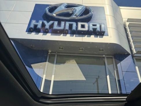 Used 2025 Hyundai Santa Fe Calligraphy image 14