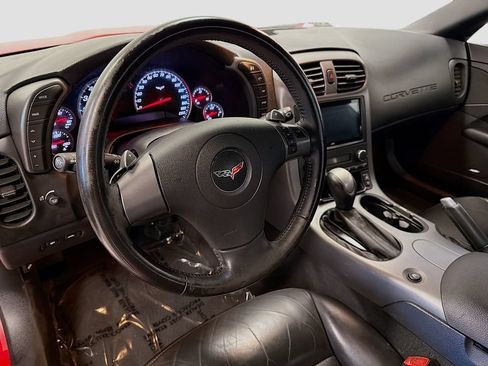 Used 2007 Chevrolet Corvette Coupe w/ Preferred Equipment Group RWD image 13