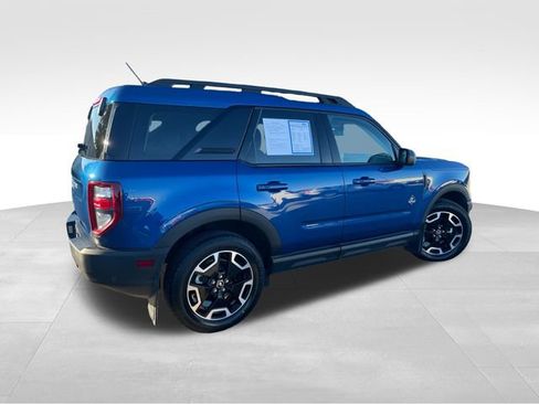 Used 2023 Ford Bronco Sport Outer Banks w/ Tech Package AWD/4WD image 6